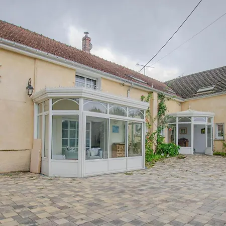La Ribambelle Holiday home Saint-Hilaire-sous-Romilly