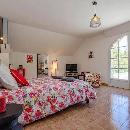 Holiday home La Ribambelle *